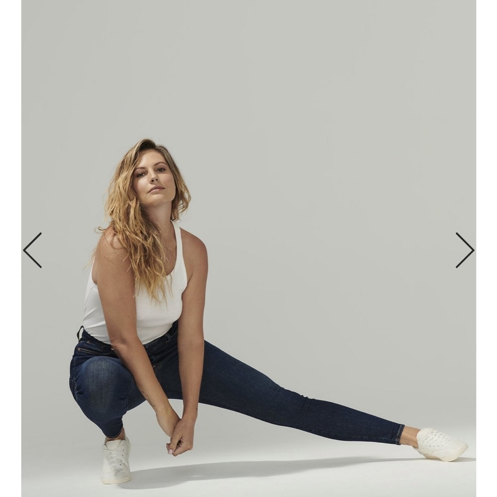 Uni Fit High Rise Skinny Jeans